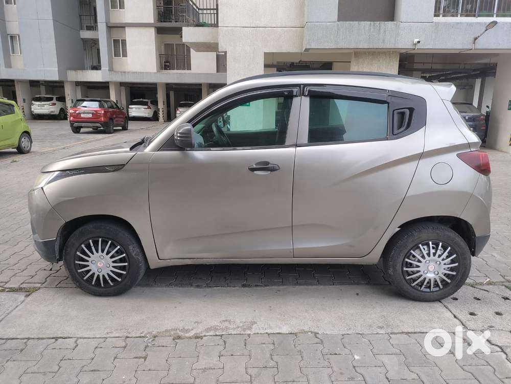 Mahindra Kuv 100 G80 K2, 2017, Diesel