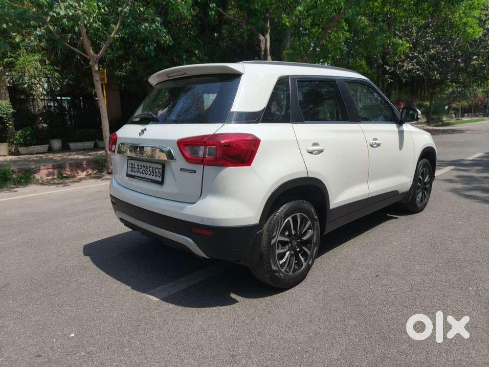 Maruti Suzuki Brezza 1.5 Zxi Plus At Smart Hybrid, 2021, Petrol