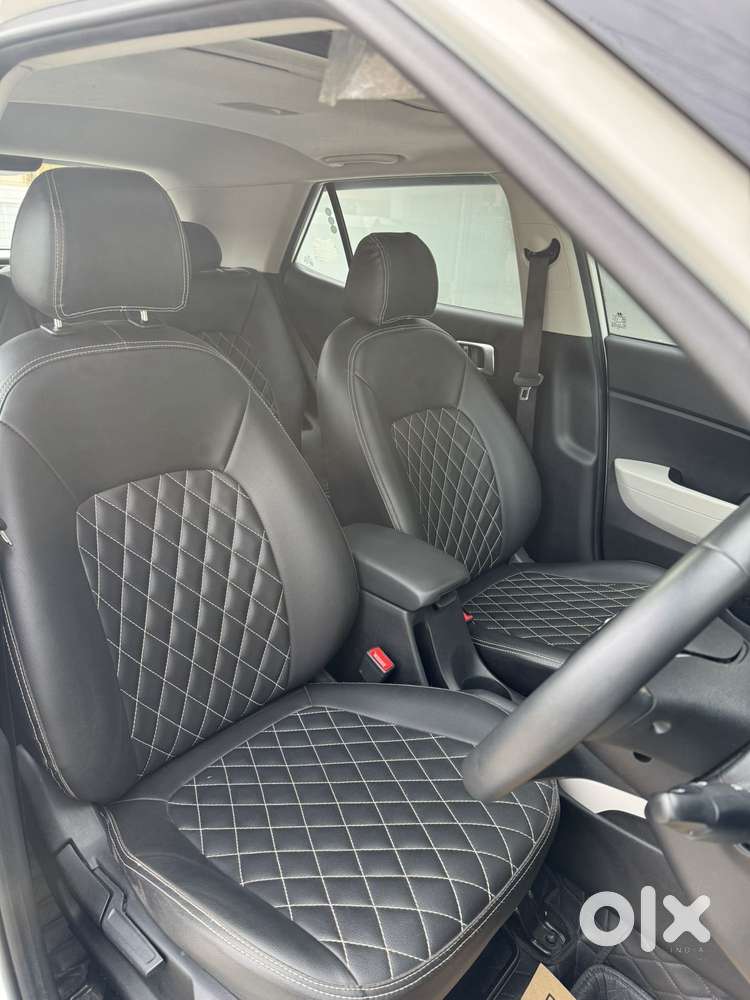 Hyundai Venue Sx 1.2 Mt Knight Edition, 2023, Petrol