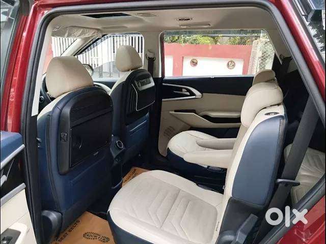 2022 Kia Carens