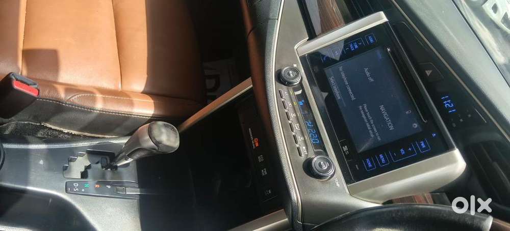 Toyota Innova 2018 Diesel Well Maintained