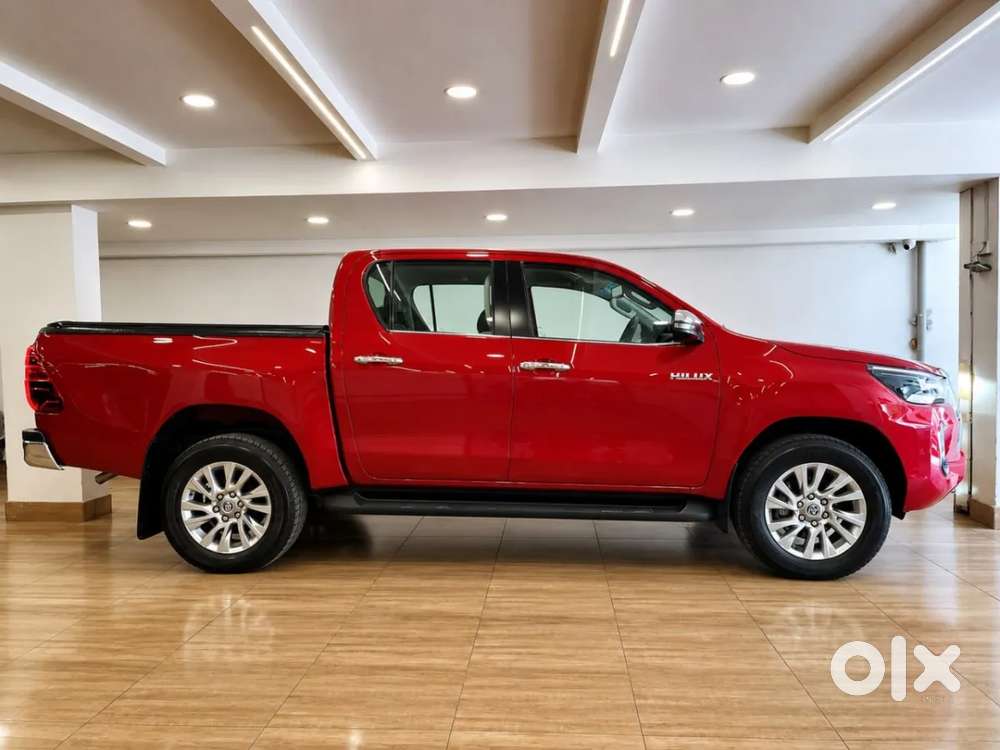Toyota Hilux 2.8 High 4x4 Mt, 2024, Diesel