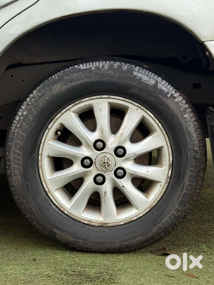 Toyota Innova 2.5 V 7 Str, 2013, Diesel
