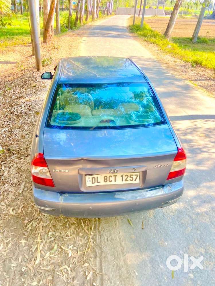 Hyundai Accent Hatchback 2010 Cng & Hybrids Well Maintained