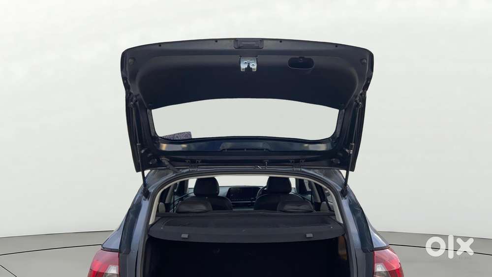 Hyundai New I20 1.2 Asta (o) Ivt, 2025, Petrol