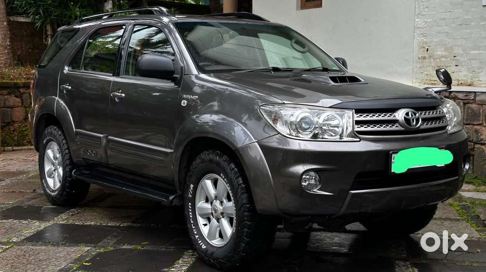 Toyota Fortuner Diesel 2010