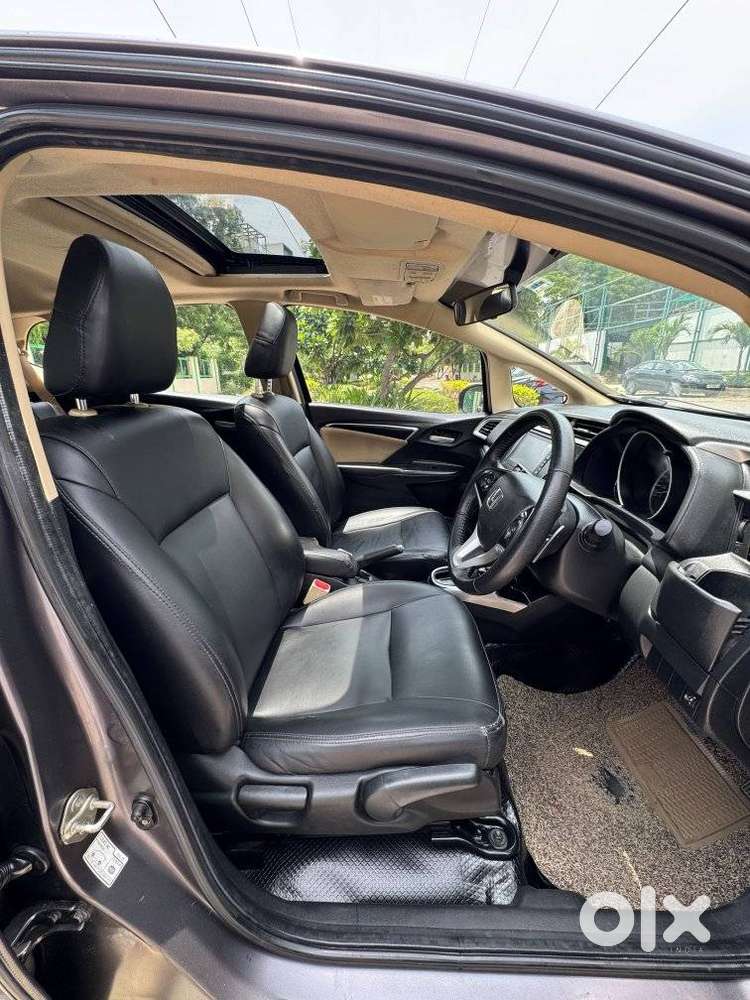 Honda Jazz 1.2 Zx Cvt I-vtec, 2021, Petrol
