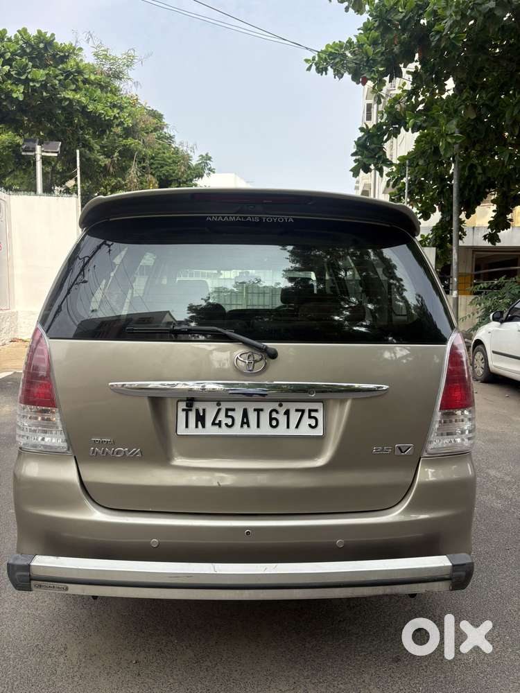 Toyota Innova 2.5 V 7 Str, 2011, Diesel