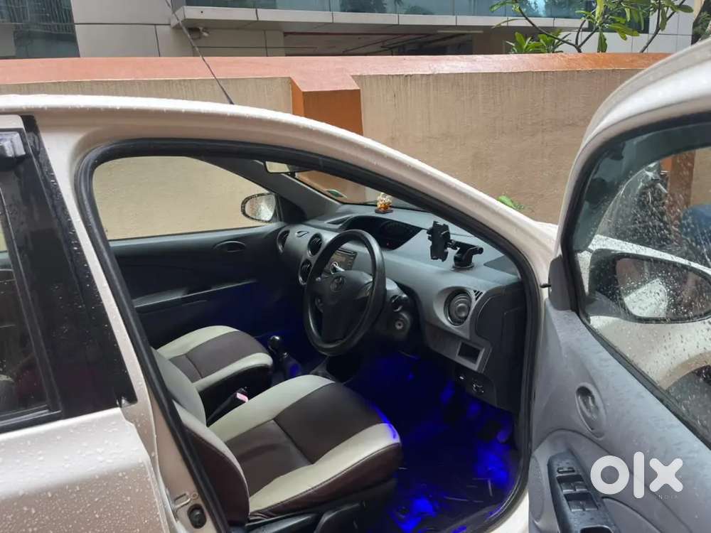 Toyota Etios Liva 2013