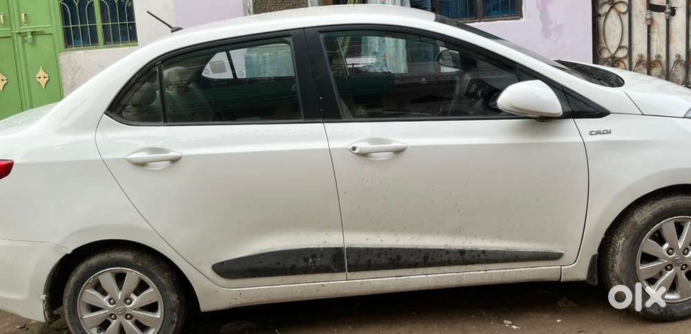 Hyundai Xcent 2015 Diesel Well Maintained