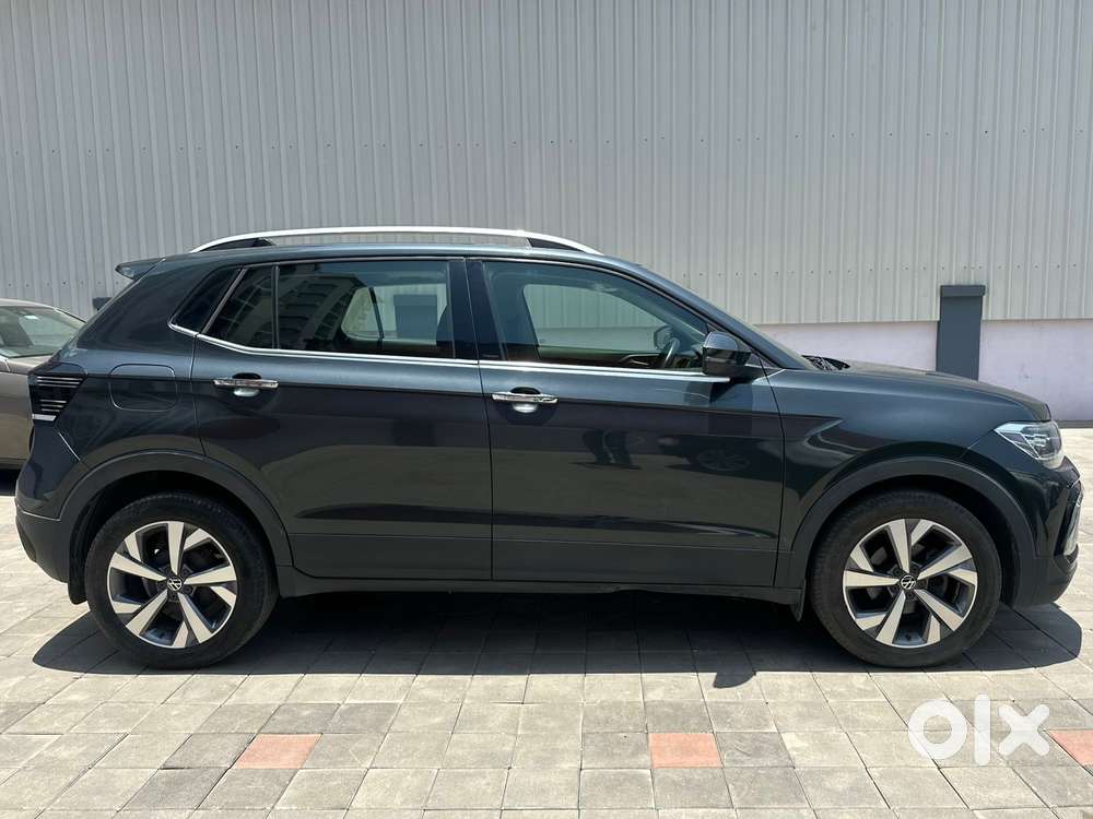 Volkswagen Taigun 1.0 Tsi Topline At, 2023, Petrol