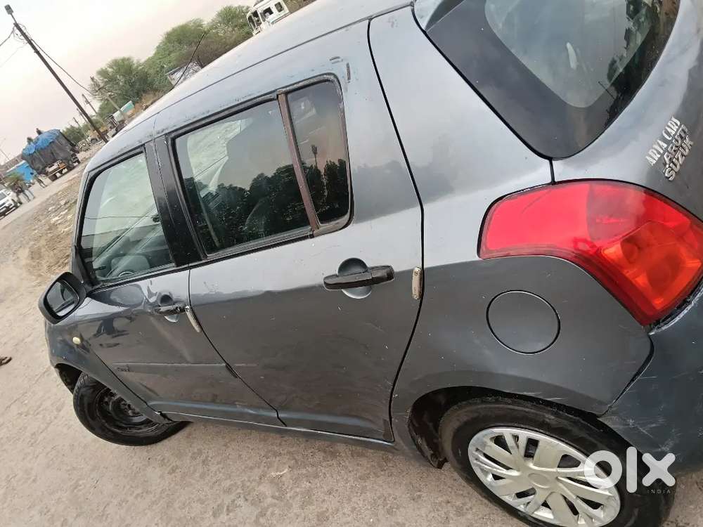 Swift 1.3 Lxi Maruti 2010
