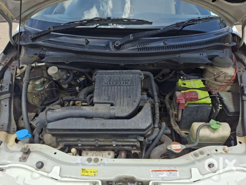 Maruti Suzuki Dzire 1.2 Vxi, 2013, Petrol