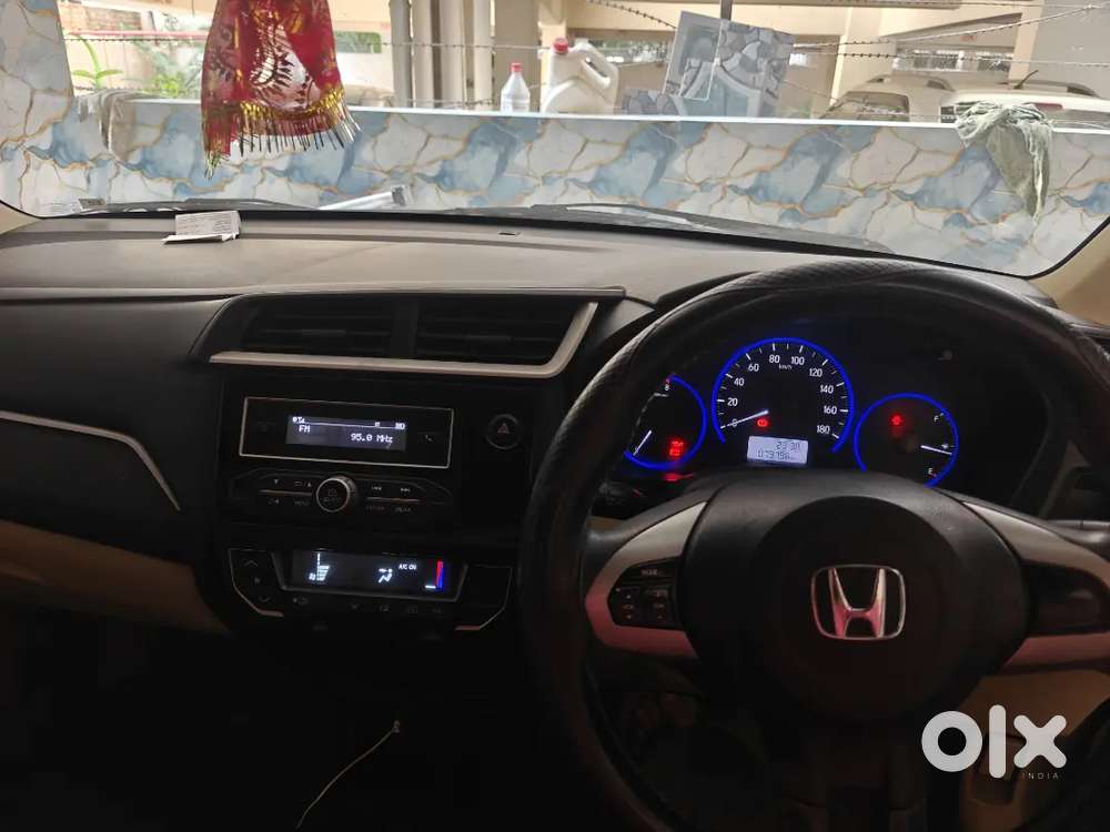 Honda Amaze 2017 Petrol 79840 Km Driven