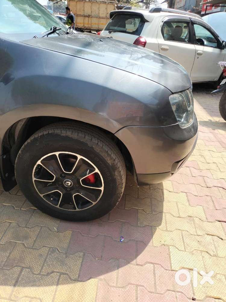 Renault 110 Diesel Car 2018