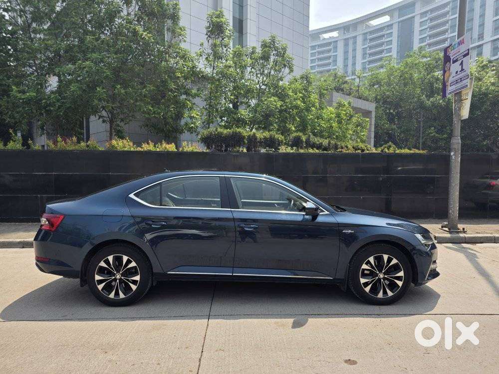 Skoda Superb 2.0 Tsi At L&k, 2021, Petrol