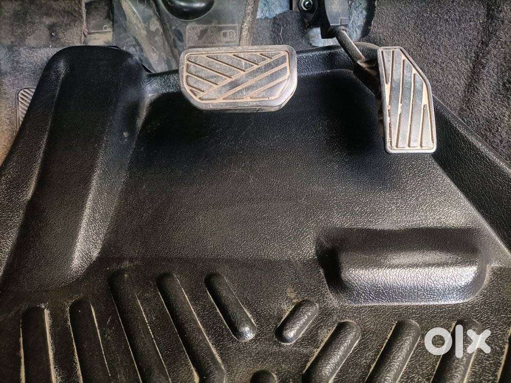 Maruti Suzuki Swift 1.3 Zxi, 2022, Petrol