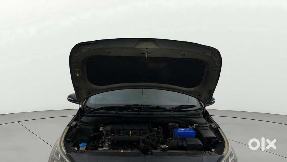 Hyundai Verna 1.5 Sx (o) Vtvt, 2021, Petrol