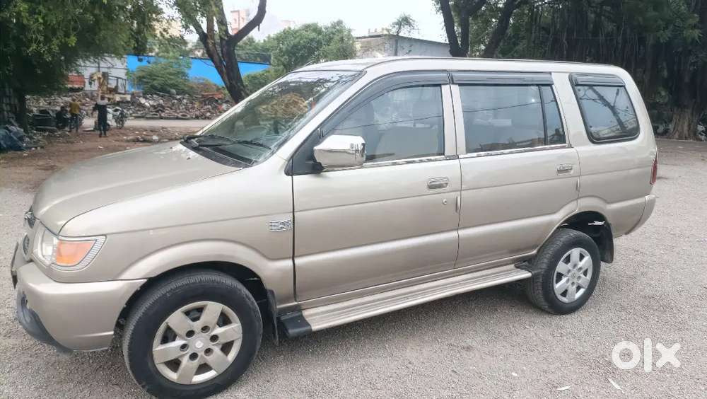Tavera Gud Condition Original Paint