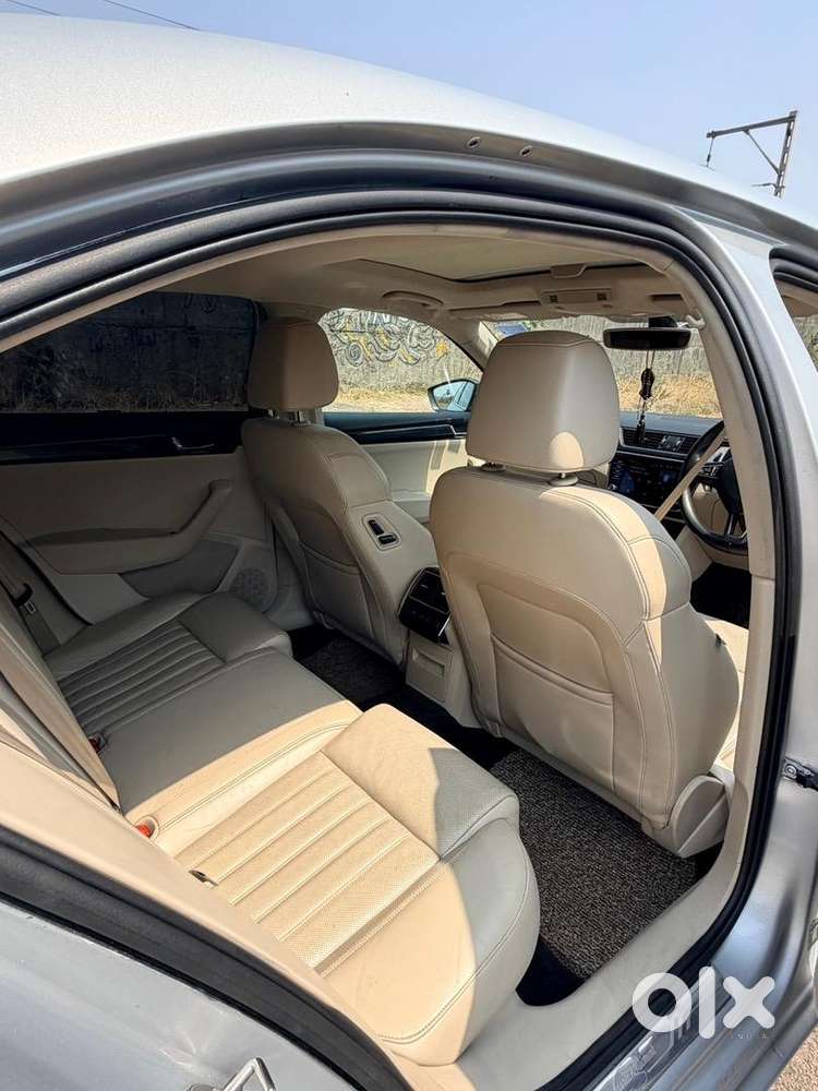 Skoda Superb L & K Petrol Automatic 2018