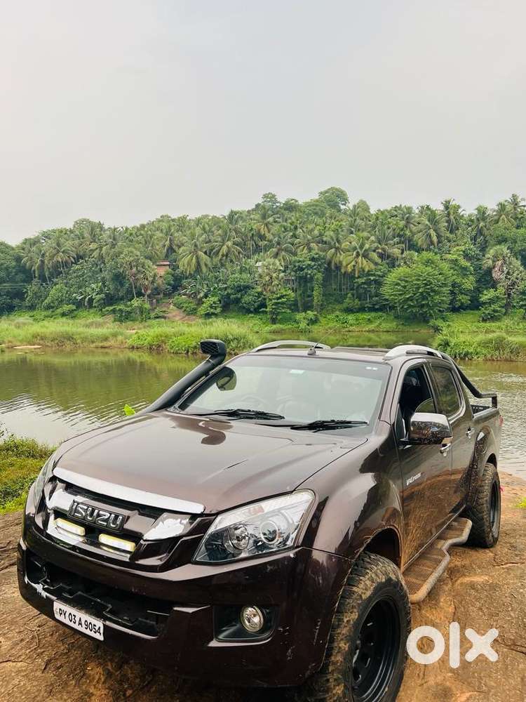 Isuzu V-cross 2016 Diesel Good Condition