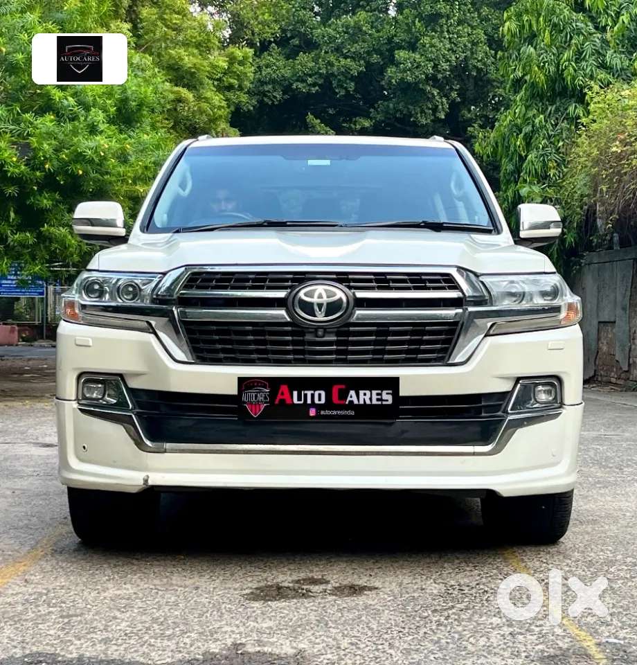 Toyota Land Cruiser [ ] 4.5 Vx Lc 200, 2016, Diesel