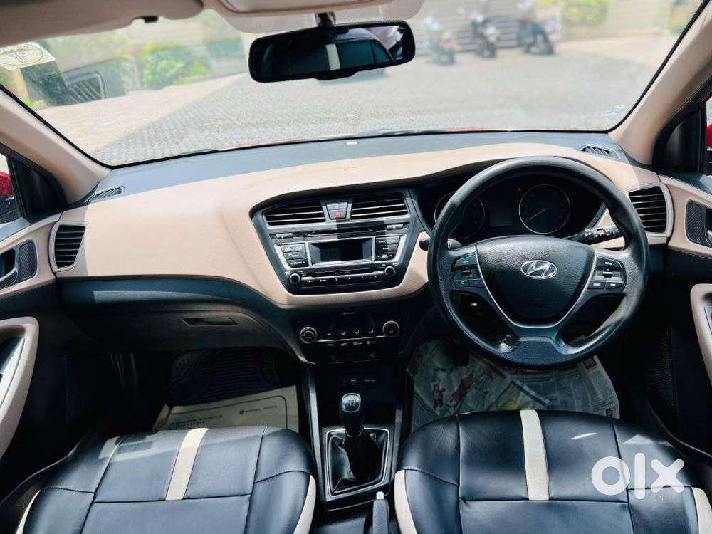 Hyundai I20 Sportz 1.2 Bs-iv, 2015, Petrol
