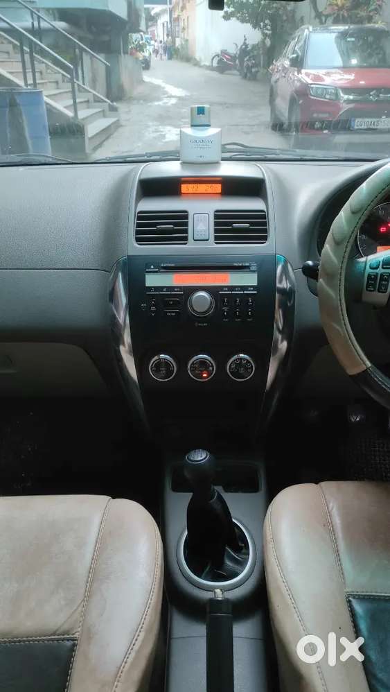 Maruti Suzuki Sx4 2012 Petrol 37700 Km Driven