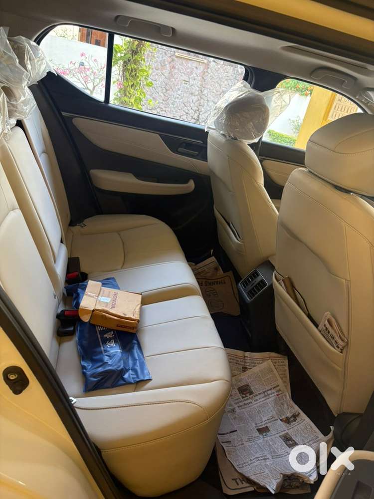 Honda Elevate Zx 2025 Petrol