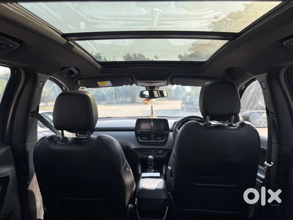 Tata Harrier Xza Dark Edition, 2022, Petrol