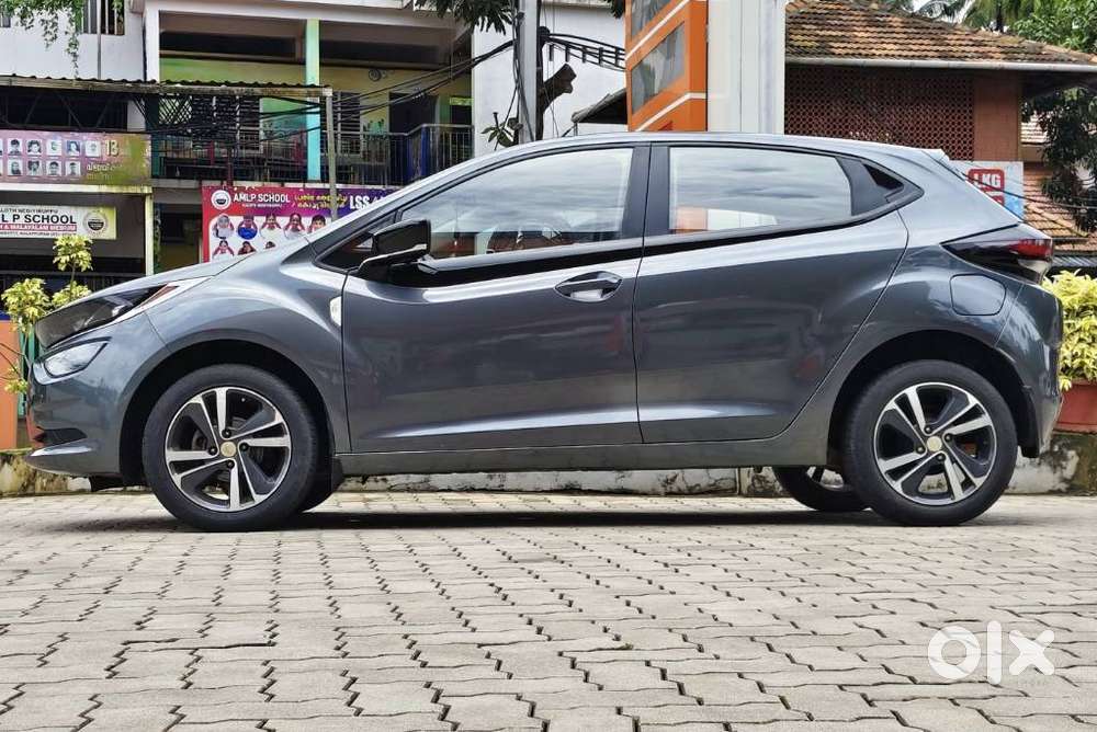 Tata Altroz 1.2 Xz Plus Petrol, 2021, Petrol