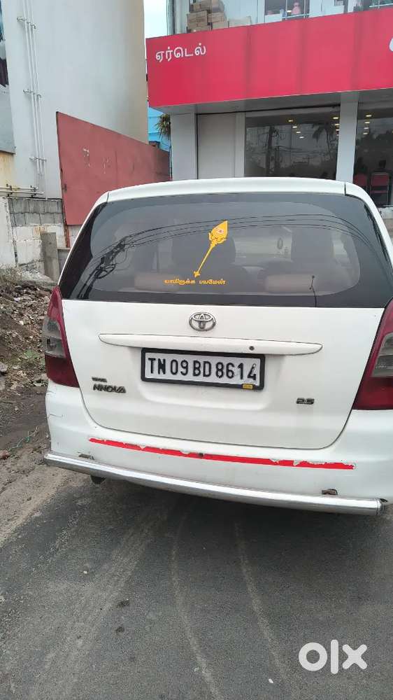 Toyota Innova 2.5 E 2010