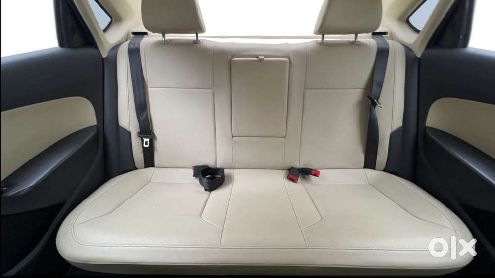 Skoda Rapid 1.6 Mpi At Style, 2018, Petrol