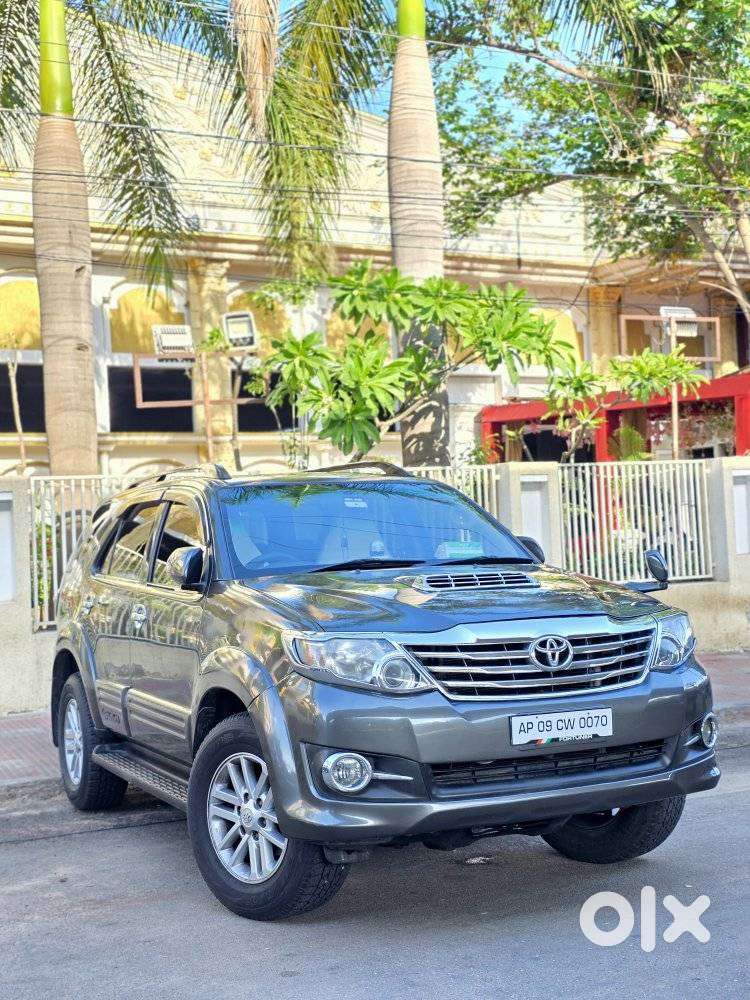 Toyota Fortuner 3.0 4x2 Automatic, 2014, Diesel