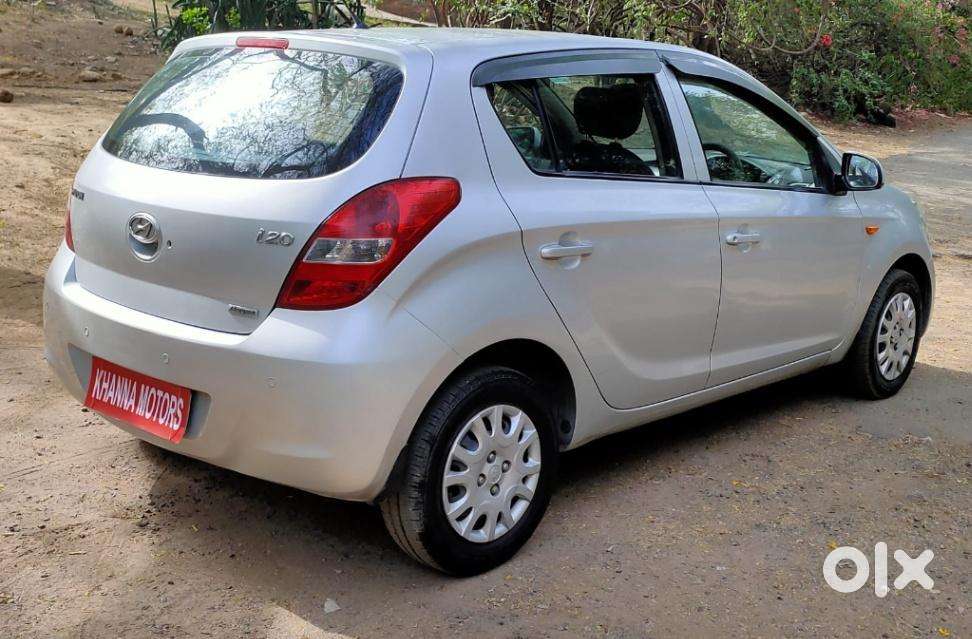 Hyundai I20 2009-2011 Magna, 2011, Cng & Hybrids