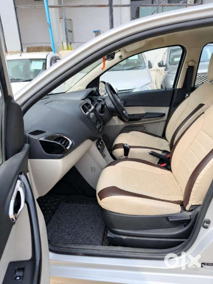 Tata Tiago 1.2 Revotron Xz (o), 2017, Petrol