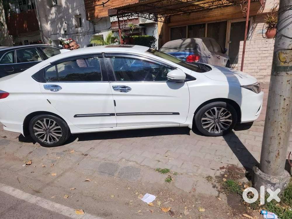 Honda City V At Sunroof I-vtec, 2019, Petrol