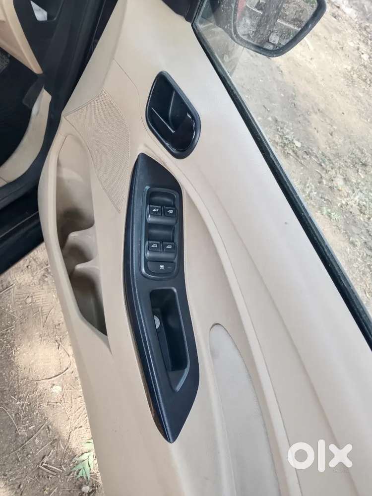 Ford Figo Aspire Petrol 2016