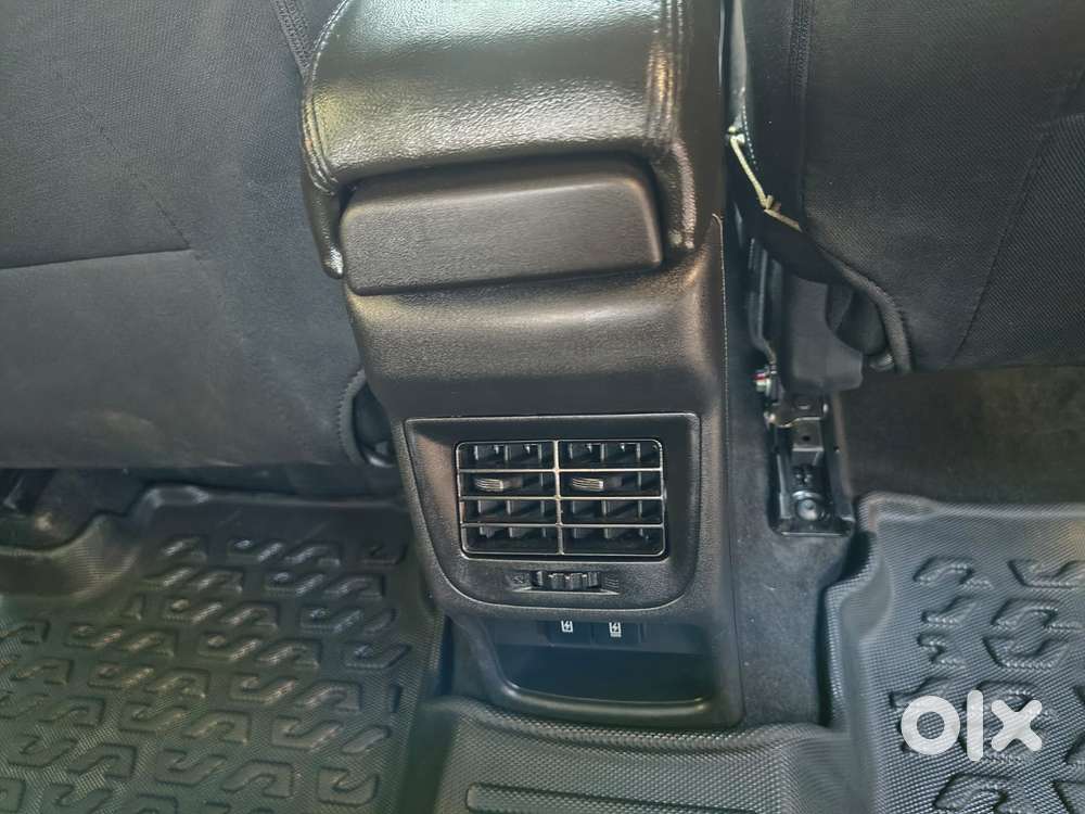 Maruti Suzuki Fronx Alpha 1.0l Turbo 6 At, 2023, Petrol