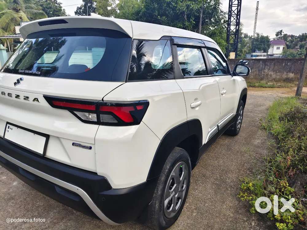 Maruti Suzuki Brezza Vxi At 2023 Petrol 56k Km