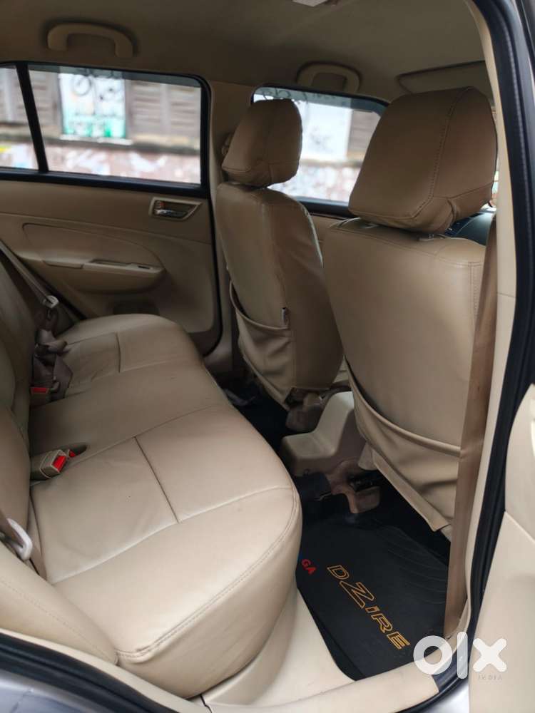 Maruti Suzuki Swift Dzire 1.2 Vxi Bsiv, 2013, Petrol