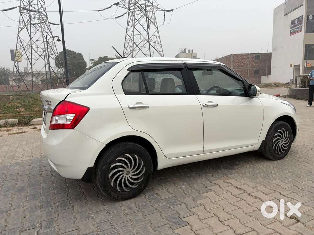 Maruti Suzuki Swift Dzire Vdi, 2015, Diesel