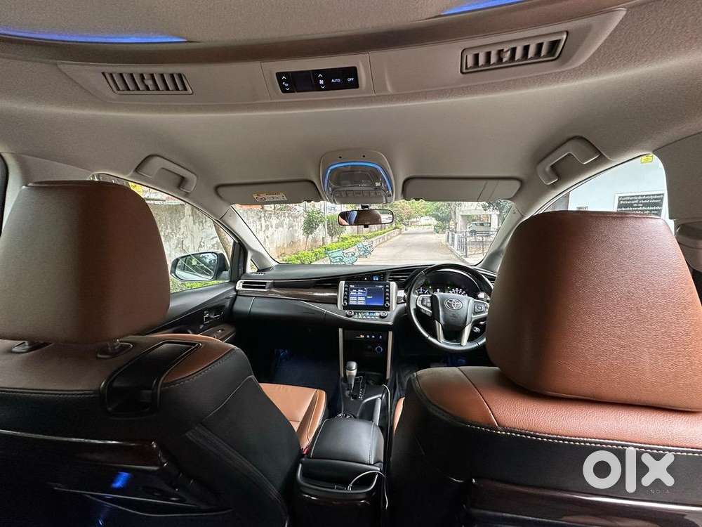 Toyota Innova Crysta 2022 Diesel Well Maintained