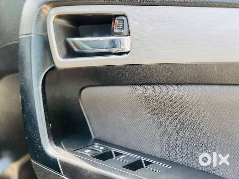 Maruti Suzuki Brezza Zdi Plus, 2018, Diesel