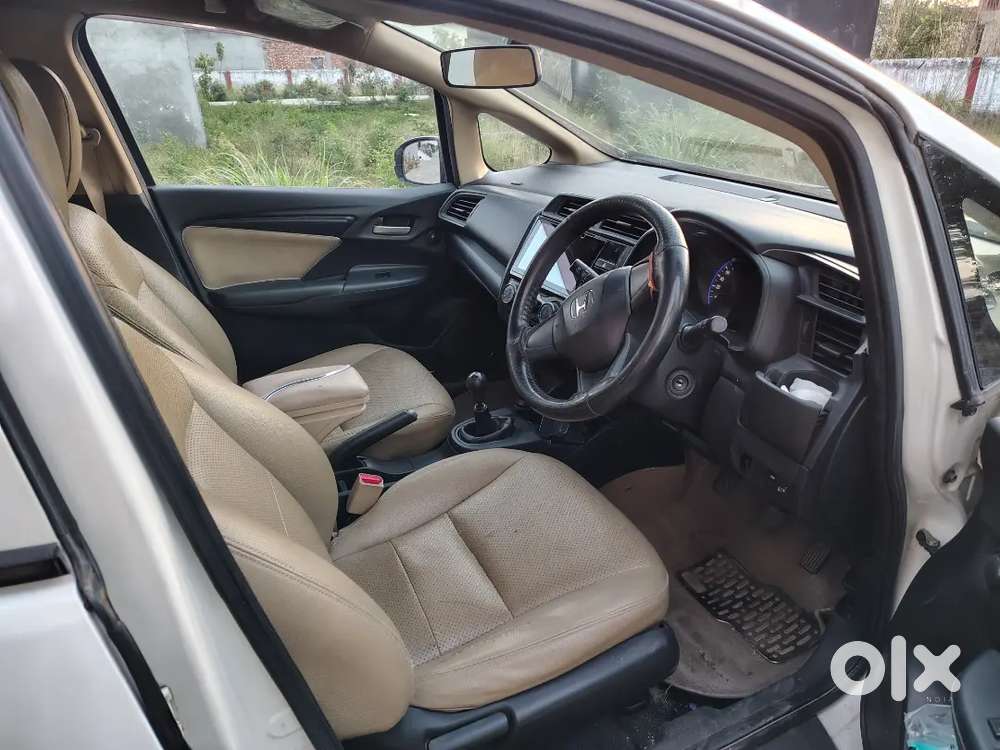 Honda Jazz 2017 Diesel Well Maintained