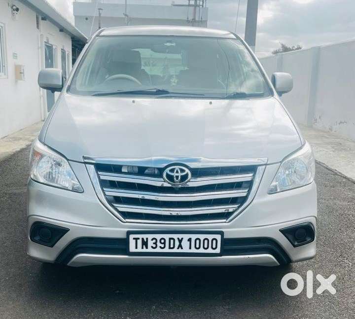 Toyota Innova 2012 Diesel Well Maintained