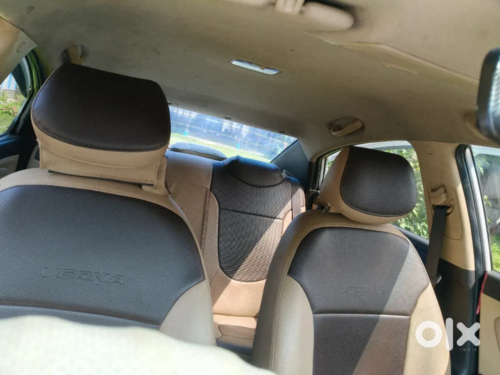 Hyundai Verna 2011
