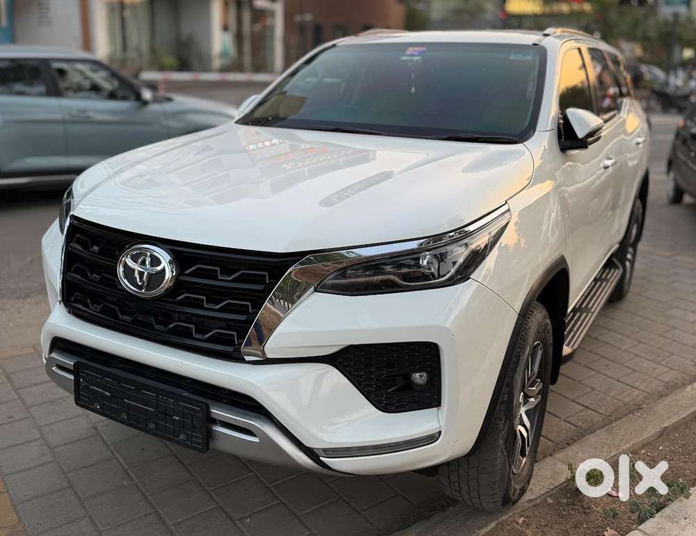 Toyota Fortuner 2023 Diesel Well Maintained