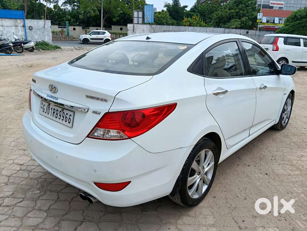 Hyundai Verna 1.6 Sx Crdi (o) At, 2013, Diesel
