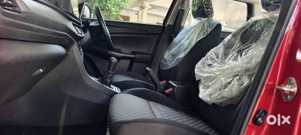 Maruti Suzuki Brezza 1.5 Lxi Smart Hybrid, 2026, Petrol